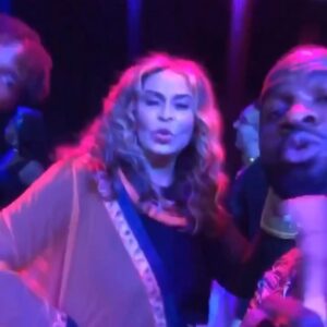 Terrence Terrell Instagram - Y’all know I’m crazy bout mine!! Love you and happy birthday @mstinalawson ❤️ Can’t wait to dance on the moon with ya!! #party #win #family #love #happybirthday #capricorn