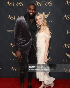 Terrence Terrell Instagram - Thank you @alysongorske for always having my back and looking for nothing in return🥹 #team #familia #obliterated @officialcolecutz  you keep me right in and on top of my head ! I love you!