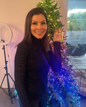 Terry Dubrow Instagram - Happy Birthday @heatherdubrow! What an amazing year! You’re the perfect mother, greatest wife and my very best friend. I love you so much Hedy!