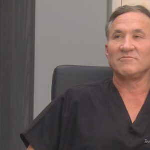 Terry Dubrow Instagram - Tonight on #botched I demonstrate the power of my DNA. 10pm/9c on E!