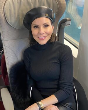 Terry Dubrow Instagram - Happy birthday @heatherdubrow ! Amazing mom, incredible wife and my best friend. I love you Hedy.
