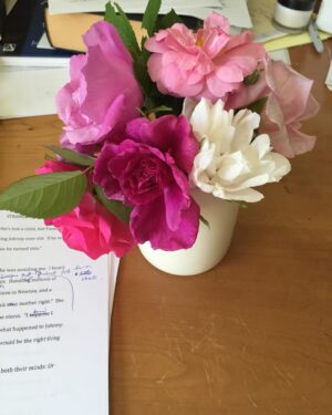 Tess Gerritsen Instagram - Writing this morning to the scent of old fashioned roses I just picked from my garden.