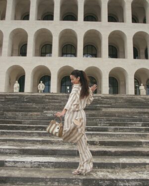 Tessa Brooks Instagram - 48 hours in Rome with @fendi #fendifragrances ❤️