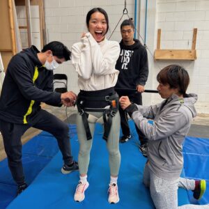 Tessa Rao Instagram - Since the strike ended (  again, the BIGGEST shoutout/thanks/appreciation to all involved for all of us creatives - you did it 🙌🏽) I’ve been meaning to post some of the MANY bts photos sitting in my phone gathering dust. SO, in honour of @powerrangers’ @glaad nomination, I thought it was fitting to start with a lil Fizzy post 🧡💚 @jacquelinejoe1 as I’ve said 1000 times, it was an absolute privilege to work with you (again 😎), thank you for being the brilliant ray of sunshine that you are, & sorry Izzy got so protective all those times 😅