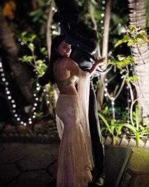 Tessa Vellara Instagram - Tall, dark and handsome Johnnie Walker