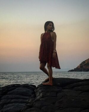 Tessa Vellara Instagram - What a wonderful world
