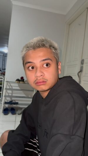 Teuku Rizky Muhammad Instagram - hari baiknya akan segera tiba, semoga lancar-lancar guys @bastiansteel @sithamarino 
-
siapa yang udah ga sabar?