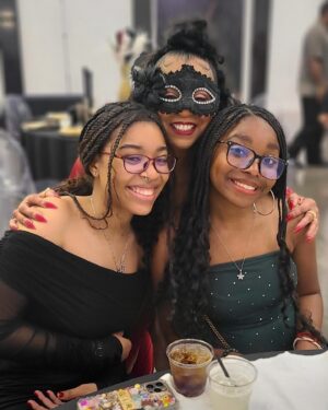 Tevin Campbell Instagram - HAPPY 70th BIRTHDAY MAMA!!! Love you much! Enjoy your blessed day!! #70 #masquerade #familyandfriends #momsbirthday #party #greatfood