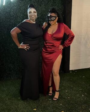 Tevin Campbell Instagram - HAPPY 70th BIRTHDAY MAMA!!! Love you much! Enjoy your blessed day!! #70 #masquerade #familyandfriends #momsbirthday #party #greatfood