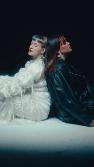 Teya Instagram - out now everywhere!!
go stream hunger 💋
@aikomakesmusic 

🎶@truuexperience 
📸 @tshine.photo 
👗@annatran.official 
@lukasmachacek 
💄@clairekorinkova 
@michaelanikkerova_mua

🎥
Directed and edited by @novami_____ 
DoP @michael_visuals 
AD @el_rapido_pablo 
Set design @hypnosekate 
PA @stefrude