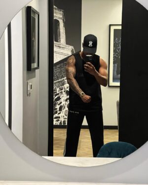 Thabang Kamogelo Molaba Instagram - Young update to ruin all the Mystery.