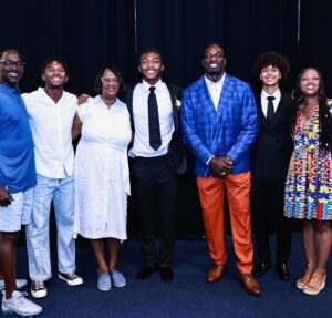 Thaddeus Bullard Instagram - Congratulations to my Youngest son @titusbullardd on his High school graduation from @berkeleypreparatoryschool today. You have made everyone so proud and we all know this is just the beginning of more great things to come. Now off to @uflorida and @gatorsfb to be Greater 🐊 Thank you to @allebloom7 aka Mother to my sons for being an amazing mother to our sons. Having my Daughter @leahbullard.official and Titus both Graduate High School on the same weekend plus traveling was definitely a Busy but Unforgettable weekend. Thank you to the entire village of Family, Friends, Teachers, Coaches, teammates and students that have made today possible. I’m grateful, Honored and Privileged to have 3 amazing children that have all follow their dreams and executed with excellence. Now I get to watch all three of my kids play D1 college athletics at the respective universities of of their choice❤️ @tjbullard_ @ucf.football @leahbullard.official @oaklandwbb and @titusbullardd @uflorida 🐊 #PROUDDAD #blessedfamily 

Thanks for the photos from one of the dopest in the game @realsupernola 🙌🏿❤️❤️