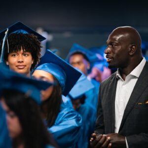 Thaddeus Bullard Instagram - Words cannot express how proud I am of my daughter Leah @leahbullard.official for all that she’s accomplished in a very short period of time. To hear her name announced at her high school graduation today from Dr. Phillips high school as one of the most accomplished and decorated senior classes in school history made me beam with Pride. Thank you to the fabulous Village that has helped make this moment possible. On to greater next stop @oaklandwbb ❤️🙏🏿

Congratulations To my Academic and Athletic superstar on you Graduation ❤️

Photo credit to my guy @jeffwooley
