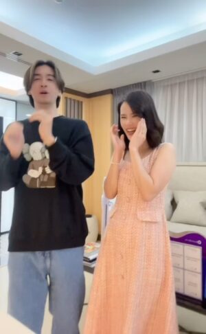 Thana Suttikamol Instagram - นักเก็ตปลา นักเก็ตปลา นักเก็ตปลา … @dr_joyjoy