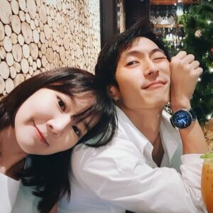 Thanaboon Wanlopsirinun Instagram - Hbd ปีนี่ขอให้อะไรที่ตั้งใจ สำเร็จนะตัว ขอให้แก้มยุบลง อีกสักสองนิ้ว ออฟฟิคซิมโดรมไม่มาหา และมีรอยยิ้มในทุกๆวันนะ ทุกอย่างดีหมดแล้ว ก็ขอให้ดียิ่งขึ้น จะคอย Support อยู่ตรงนี้นะจ๊ะ @icep.phatsorn