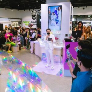 Thanakorn Chinakul Instagram - Crocs Classic All-Terrain x Crocs Crush 
#crocsthailand 
#crocsth 
@crocsth