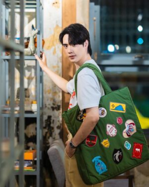 Thanapon Jarujitranon Instagram - Adventure is out there.🥰🌻

🧳 @mattermakers
