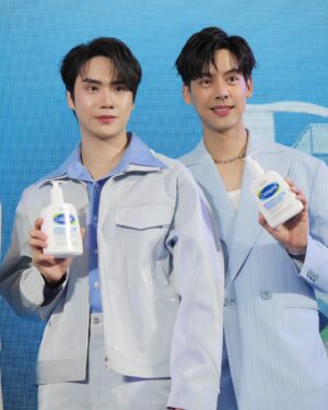 Thanapon Jarujitranon Instagram - 🥼 @anuruq 🥳