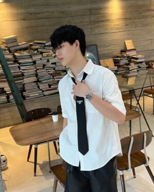 Thanawin Pholcharoenrat Instagram - เด็กฝึกงาน.