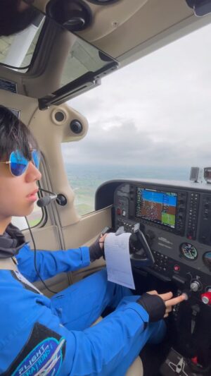 Thanawin Teeraphosukarn Instagram - Full-stop Landing 🌨️
