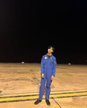 Thanawin Teeraphosukarn Instagram - Another year of growth, wish you all the best
Happy Birthday to me ✈️💙
.
.
.
.
05.12.2023