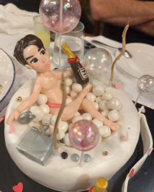 Thanwa Suriyajak Instagram - HBD ท่านแชป 😂