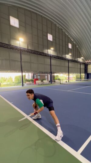 Thanwa Suriyajak Instagram - Tennis 🎾 
@lacoste 

#lacoste 
#lacostethailand 
#lacostetennis