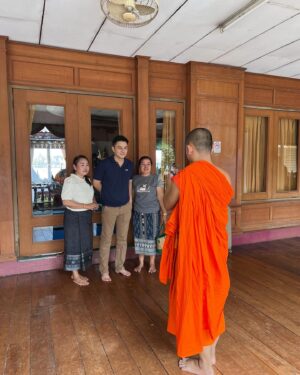 Thanwa Suriyajak Instagram - สะบายดี รวมมิตรสงกรานต์ที่ลาว “ปากเซ” 🇱🇦