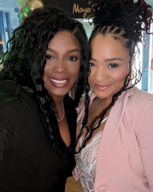 Thanyia Moore Instagram - Okay so hear me out....!

Last night I went to celebrate the beauty, the living icon, @mayajama and her collaboration with @beauty_worksonline 💫 

First of all, THANK YOU MAYA for inviting me 🥰💜

Secondly, if you're into hair extensions, I highly recommend these. There were samples there last night and they felt so soft 😍 They're natural so you can dye them and pretty much style them how you want! But here's the bit that peaked my interest... You can buy a CLIP ON FRINGE 😍😍 So, if you see me with my bald head and a fringe, MIND YA DAMN BUSINESS 👀😭😂🫶🏾

Always a pleasure to catch up with the beautiful vibe that is @realmandyvee 😘

Sidenote: I need to blend my make-up more... The patchwork that is my face, is killing me 😭😂 (wait till you see my 360) @harriotsglam, I tried to channel you but clearly the reception wasn't working 😭😂