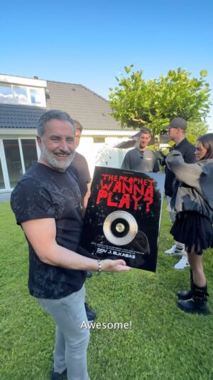 The Prophet Instagram - Yesterday we had an unforgettable moment at the SCANTRAXX BBQ! We proudly present a Golden Award to @djtheprophet for his release 'Wanna Play?' 💛 🏆