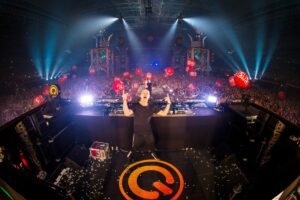 The Prophet Instagram - CROWD REACTION ON POINT! 🤯🔥

-
#djtheprophet #theprophet #hardstyle #wakeup