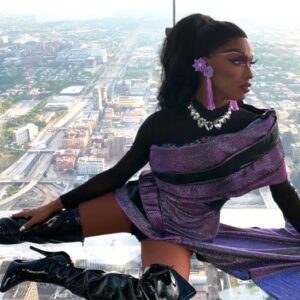 The Vixen Instagram - It’s the 3 year Anniversary of my album “Commercial Break” 🤯🥳🥹 this project brought me so much joy! Big shout out to everyone who helped me create the music and the visuals for @lollapalooza 2020 digital festival! 🤩 more music is on the way 😇 Produced by @mikeschpitz 
@b.ames @mixbydarwin 
@spokenthoughtproductions
@itslucashart filmed by @wildcatshadow @pup_kommodore