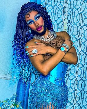 The Vixen Instagram - Outta the blue 🩵
