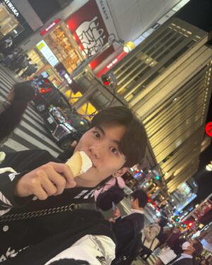 Theepakorn Kwanboon Instagram - Harajuku 🍱🍁🏯