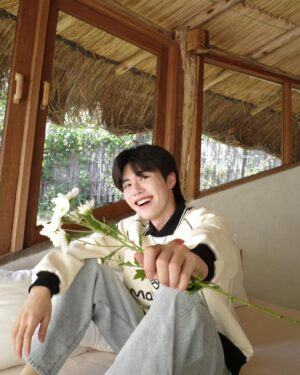 Theepakorn Kwanboon Instagram - Yak pai tieow 👅
