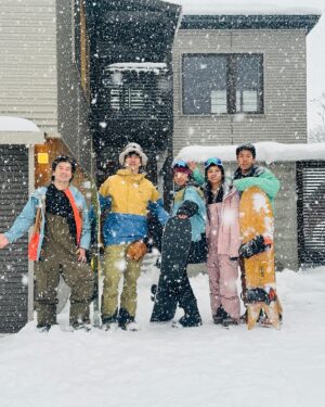 Theeradej Wongpuapan Instagram - แพัในความแอ็ค😬❄️👋🏠❄️ #shimogoryohouse