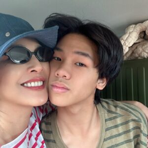 Theeradej Wongpuapan Instagram - Saranghaeyo 🫶