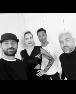 Thekla Reuten Instagram - Thank you very dear @tommydriessen for your impeccable choice & eye. Helping me wear-what-i-stand-for you found me a delicious secondhand @balmain to #rewear and a glamsquad to match my head to the dress @dominiquesamuel @remarcablehair Grand merci tutti x