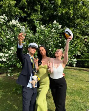 Theodor Haraldsson Instagram - STUDENTEN ❤️ vilken jävla dag & tack alla inblandade för den bästa dagen i mitt liv!!