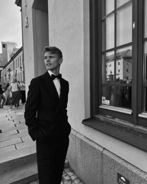 Theodor Haraldsson Instagram - 🥂