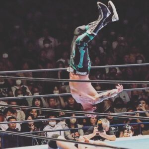 Theodore James Perkins Instagram - Catch 2⚡️2

#UnitedEmpire #CrownsUp #NJPW

📸Twitter: te28_622_71to