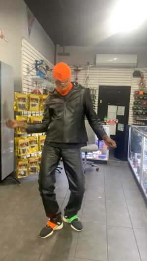 Theophilus London Instagram - You Know How Long Di Real Badman Wahn Dance And Cyan Dance - How Come?

Yeah Ah Ding Dong Always Seh Everything A Work And Nutten Nuh Pluc Out

An Wi Seh Dancers
All Out, Ravas Clavas, Everting Ah Work Nuttin Nuh Plug Out
Johny Brav, Ova War Yah Hear Me, King Man Everting Alright,
Yeo Flava Flav, Chicken And Beer Everting Alright Hear Dis,

Sadik G-Unit, We Say A Bad Mon Time Fi Dance 

Ah Bod Mon Foward Bad Mon Pull Up, Who Nuh Like It, don't Pull Up So We Sing Seh

Ps. If u can produce like this. DM OR EMAIL ASAPPPPPP. And I will get I a flight via Caribbean airlines tonight . Nah time a waste zimme me
