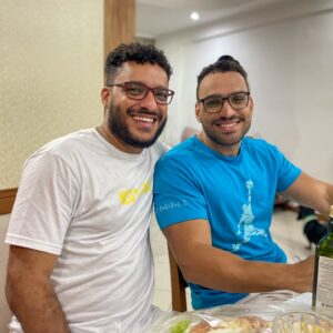 Thiago Almasy Instagram - Faz muito tempo que não passo o aniversário dele com ele. Te amo, irmão! Que você conquiste ainda mais!