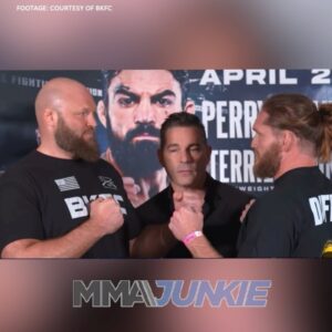 Thiago Alves Instagram - UFC vets clash with Mike Perry vs. Thiago Alves and Ben Rothwell vs. Todd Duffee in bare knuckle on Saturday 👊 #KnuckleMania4

🔗 FULL FACEOFFS IN BIO