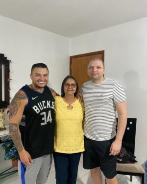 Thiago Alves Instagram - April 2024 has been one of the most challenging months of my life. On April 5th, my beautiful mother, my first love, passed away unexpectedly. It was heart-wrenching to go to Brazil the same day to say my final goodbye to her. My soul was shattered, and life would never be the same.

During this time of hopelessness, I had to continue to prepare for a huge fight. Although it kept my mind occupied, I knew that the odds were heavily stacked against me in regards to preparation. That was a harsh reality for my warrior mentality. The last thing I wanted was to lose and suffer another significant disappointment.

Fast forward to today, and I lost the fight. Reality has sunk in, as I can no longer call my mamãe for comfort in times like this (and she always knew just what to say to lift me up). Life can be so tough sometimes, but I’m trying to remind myself that I did my best and never gave up (before or during the fight). Mamãe raised me to be a fucking warrior, and I will always honor her memory. 

When I left Brazil at 19 years old to pursue my dreams in America, I had never been more than two weeks away from her and my family. My only regret is that in the process of making my dreams come true, I lost so much quality time with her. That will always haunt me.

Mamãe, words cannot describe what you meant to me. I’m so thankful and proud to be your son. You will always be a part of me, and I promise to live my life to the fullest to honor your memory. My two brothers and our dad are completely lost without you, but I know you are an angel in heaven watching over and protecting us now.

Te amo muito, mãezinha. You were perfect. Obrigado por tudo, until we meet again ❤️

Your proud son,

Thiago Alves.
