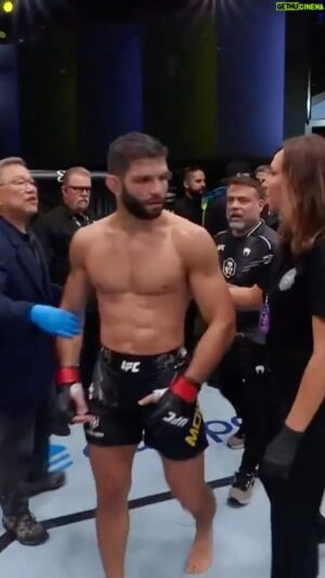 Thiago Moises Instagram - PUT SOME RESPECT ON MY NAME 😤
.
RESPEITA MEU NOME 😤
.
.
#ufc #ufcvegas #ufcvegas88 #ufcfightnight