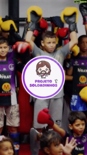 Thiago Moises Instagram - Galera quem quiser comprar o KIT COMPLETO usado na minha última luta, o link está na BIO. 100% do valor arrecadado será destinado ao projeto social Soldadinhos de Cristo, que ensina Muay Thai e reforço escolar à crianças carentes 🙏👊
🇺🇸 If you want to buy the whole fight kit worn  in my last fight link is in my bio. All the money will be going to help this non profit organization, who teaches Muay Thai and education for less fortunate kids in Brazil 🙏👊
.
.
.
.
#mma #ufc #mmabrasil #ufcbrasil #mmabr #ufc300 #ufcfightnight #ufcfighter #projetosocial #socialproject #nonprofitorganization #nonprofit