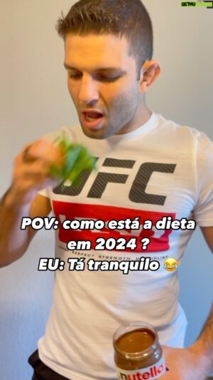 Thiago Moises Instagram - Cade o foco na dieta q vc prometeu p/ 2024 ? 😂😂
.
.
.
.
#mma #ufcmemes #mmamemes #ufc #mmabr #ufcbr #mmabrasil #ufcbrasil #memes #dieta #meme #memedieta
