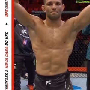 Thiago Moises Instagram - É esse sábado, 2 de Setembro, dia de guerra para mim no #UFCParis você não pode perder! Ao vivo no @ufcfightpassbr 🔥🔥🔥
.
This Saturday! I will be fighting on #UFCParis you can’t miss out 👊👊👊
.
.
.
@ufc @ufc_brasil @ufcfightpassbr @americantopteam #ufc #mma #artesmarciais #jiujitsu #bjj #luta #artesuave
