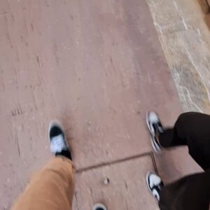 Thiago Rodrigues Instagram - Hoje foi um dia de chegar cedo em Mallorca, conhecemos a praia mais próxima e a noite fomos em um centro histórico muito lindo (Alcudia old Town), cheio de bares e restaurantes... Um lugar fantástico! Olé!!! 🇪🇦🍷